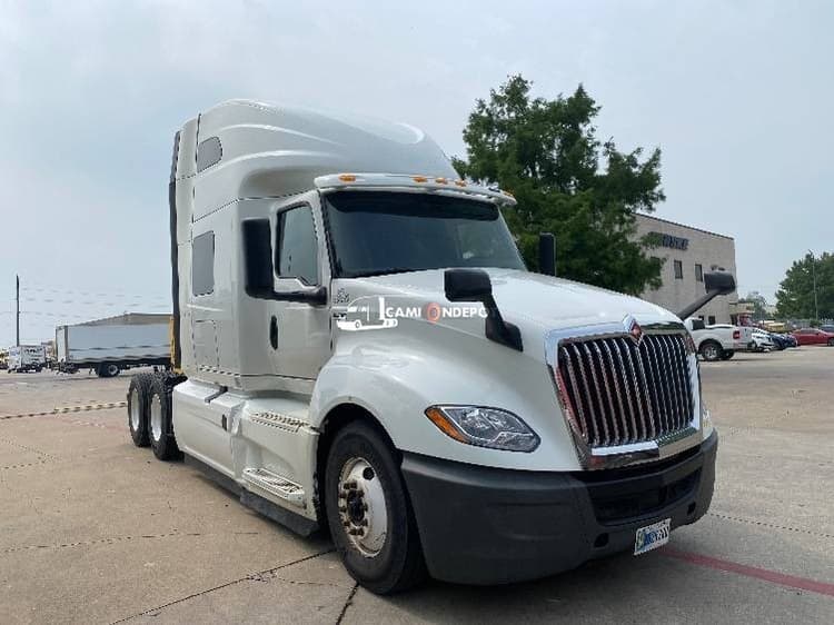 2019 International LT625 Sleeper Trucks