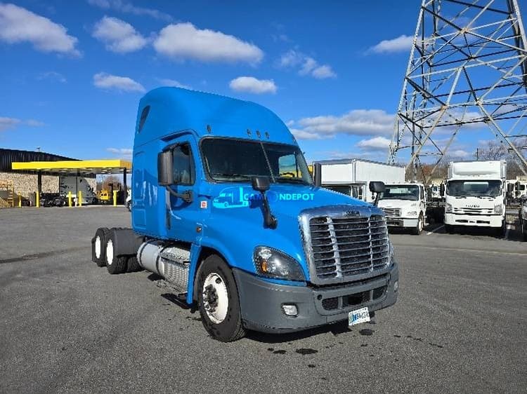 2020 Freightliner Cascadia 12564ST Sleeper Trucks