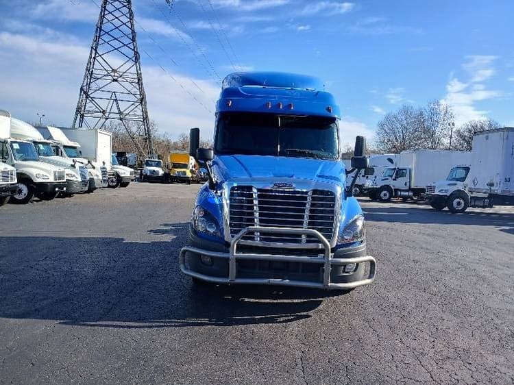 2020 Freightliner Cascadia 12564ST Sleeper Trucks