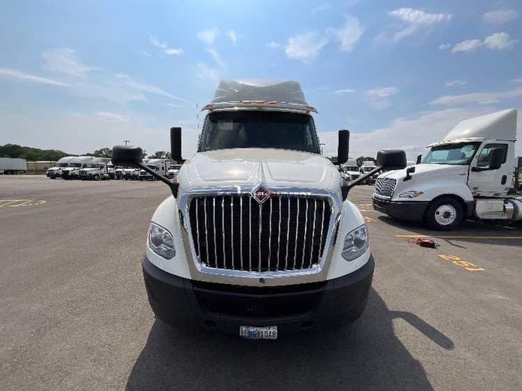 2020 International LT625 Sleeper Trucks
