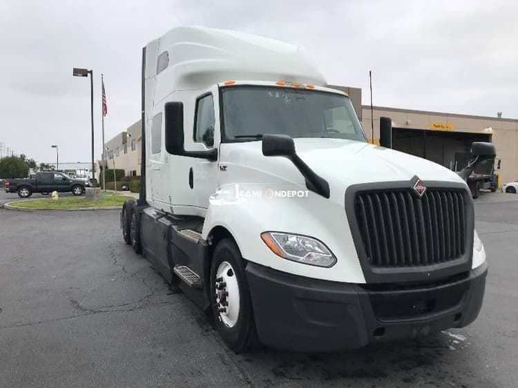 2022 International LT625 Sleeper Trucks