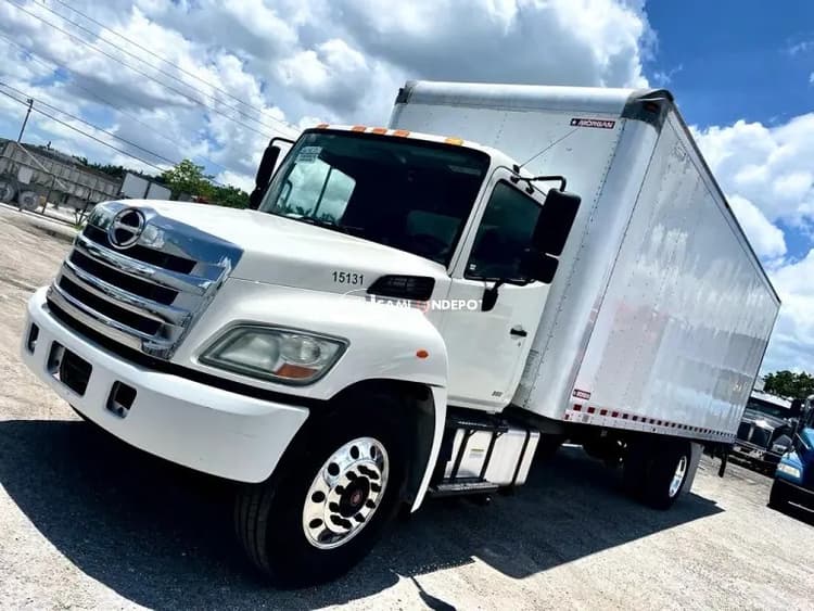 2015 Hino 258 Box Trucks