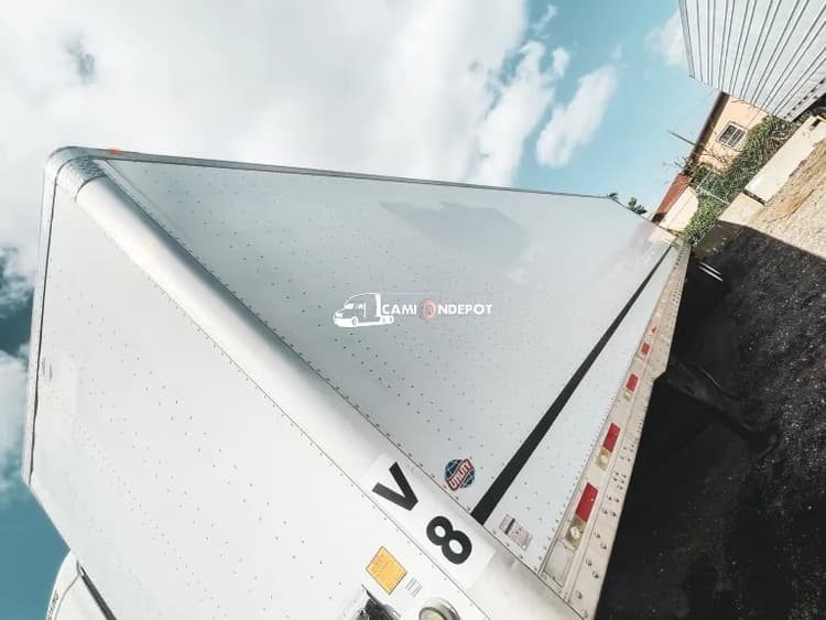 2007 Utility V8 Trailers Dry Van 