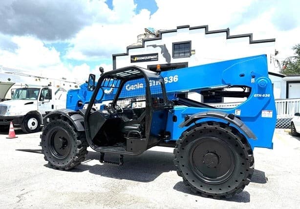 2016 Genie GTH1056 Telehandlers