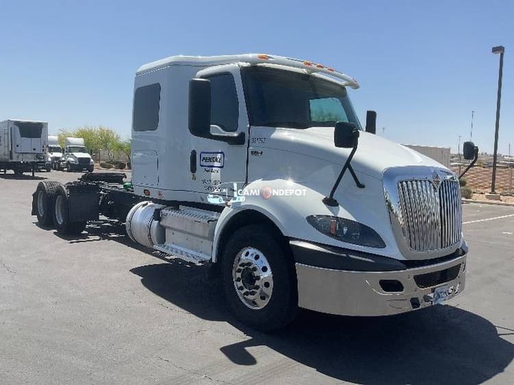 2021 International RH613 Sleeper Trucks