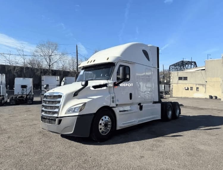2018 Freightliner CASCADIA 126 Sleeper Trucks