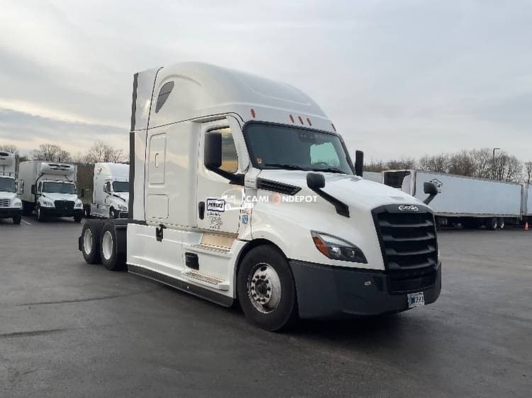 2021 Freightliner T12664ST Sleeper Trucks