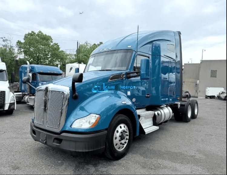 2019 Kenworth T600 Sleeper Trucks