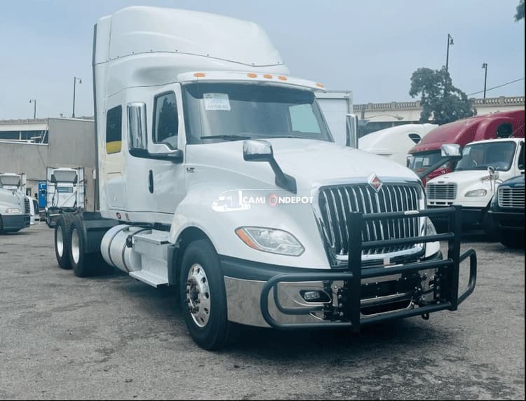 2019 International LT Sleeper Trucks