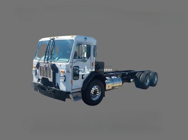 2025 Kenworth L770 Cab & Chassis Trucks