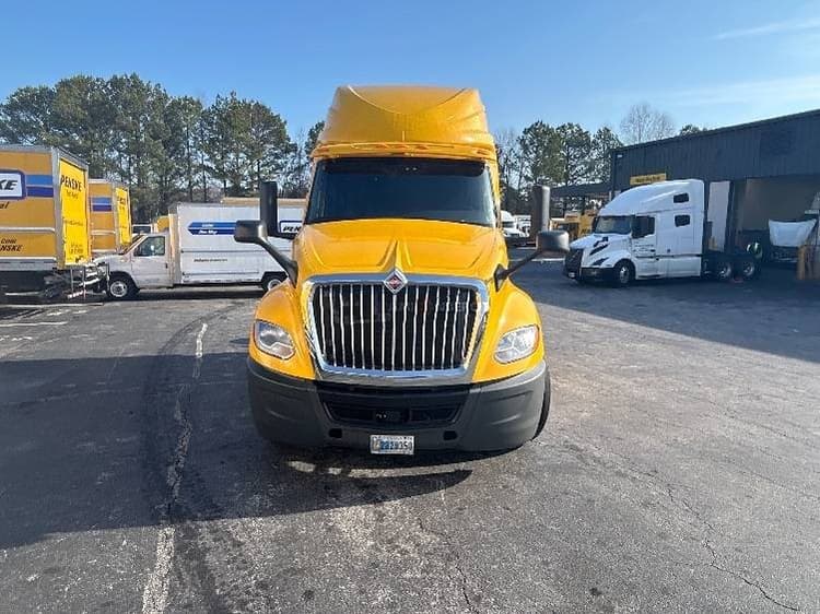 2020 International LT625 Sleeper Trucks