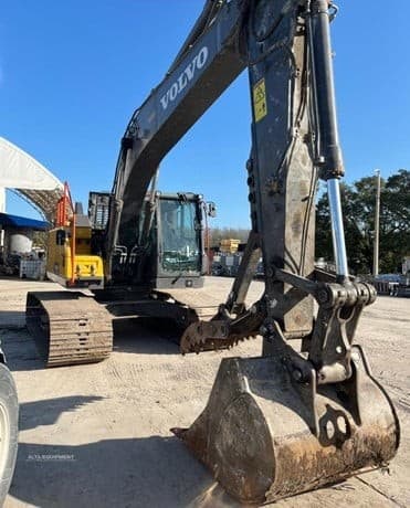 2023 Volvo EC220EL Other Aggregate Equipment