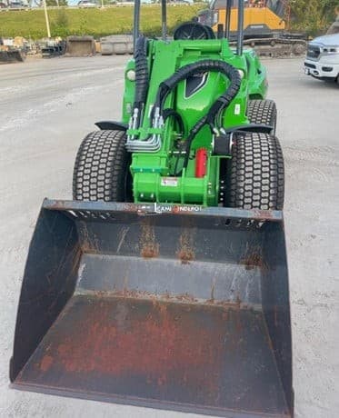2024 Avant 860I Other Aggregate Equipment