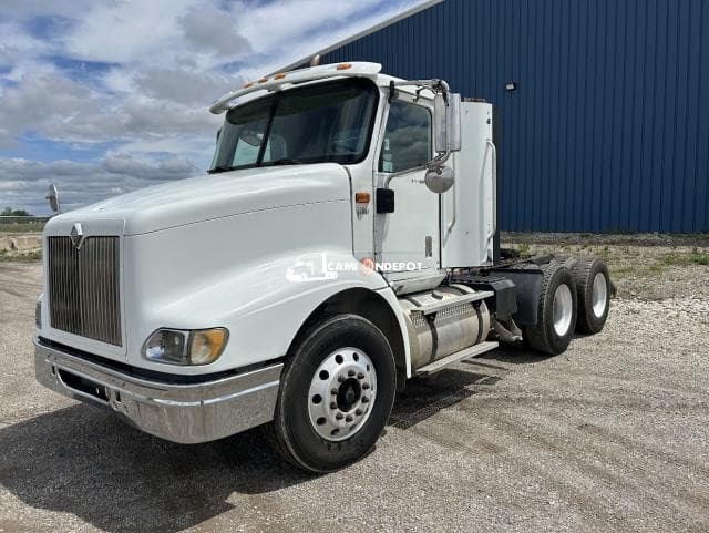 2007 International 9200 Day Cab Trucks