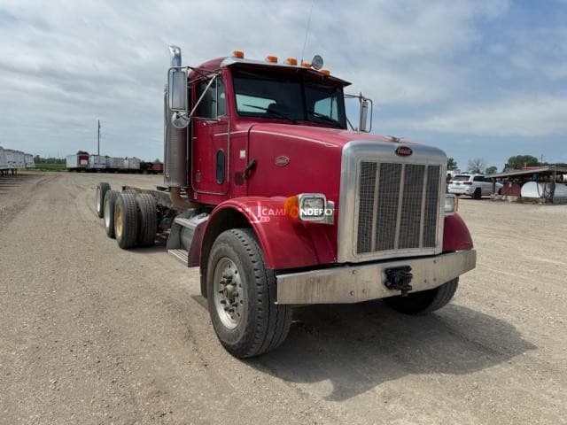 2003 Peterbilt 357 Cab & Chassis Trucks