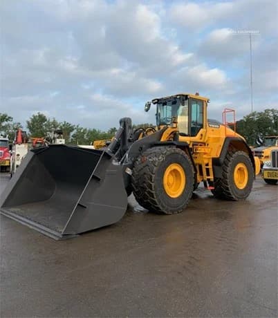 2023 Volvo L220H Other Aggregate Equipment