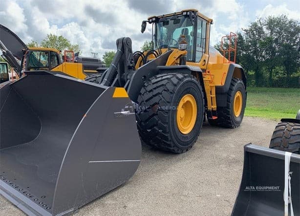 2022 Volvo L220H Other Aggregate Equipment