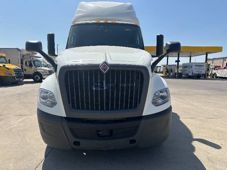 2022 International LT625 Sleeper Trucks