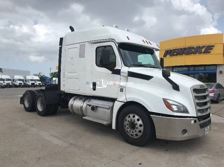 2019 Freightliner T12664ST Sleeper Tractor