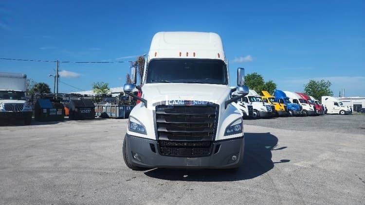 2021 Freightliner T12664ST Sleeper Tractor