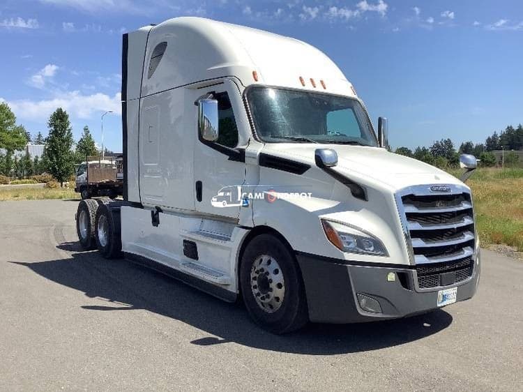 2021 Freightliner T12664ST Sleeper Tractor