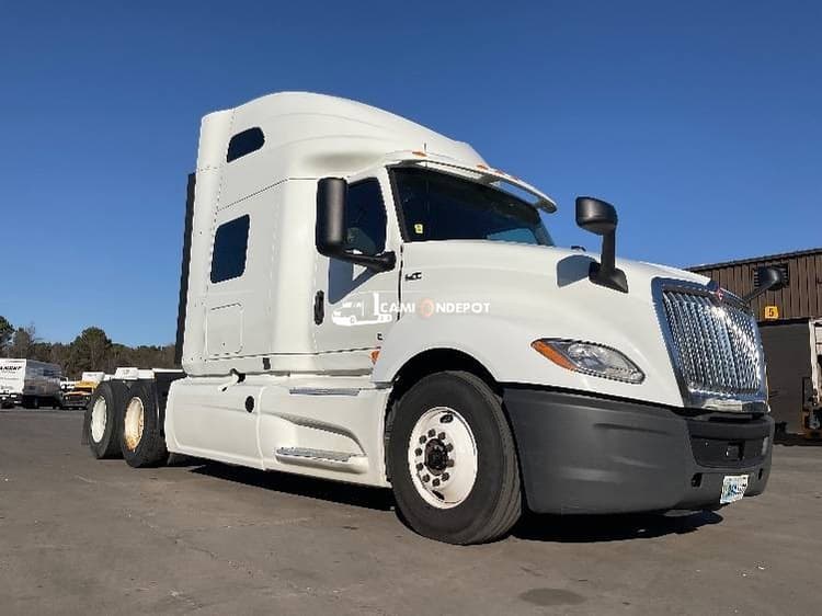 2020 International LT625 Sleeper Trucks