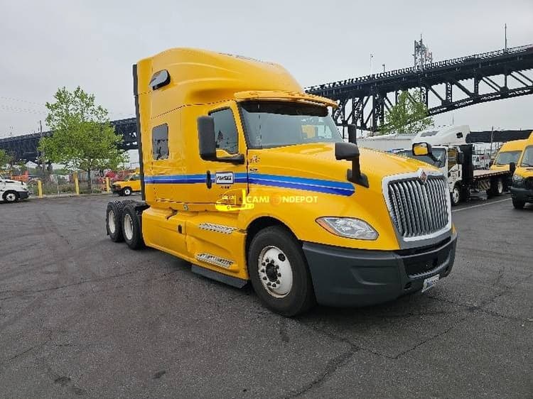 2020 International LT625 Sleeper Trucks