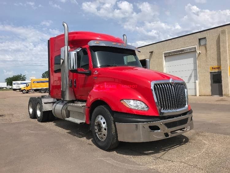 2021 International LT625 Sleeper Tractor