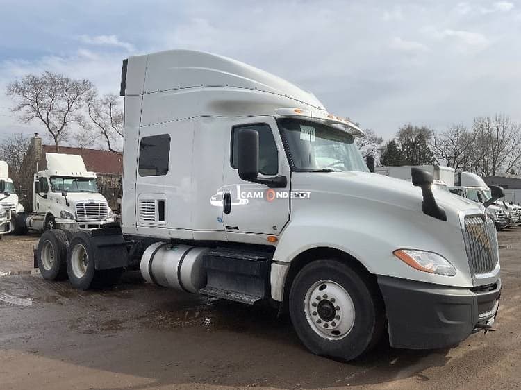 2019 International LT625 Sleeper Trucks