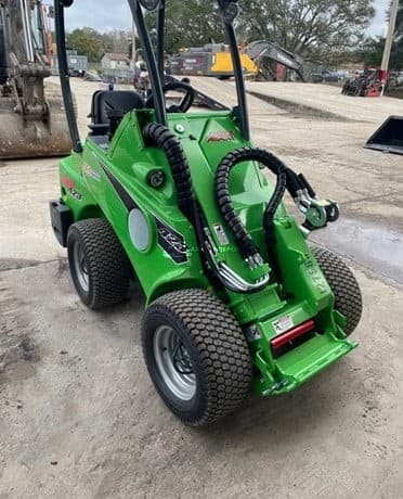 2025 Avant 423 Other Aggregate Equipment