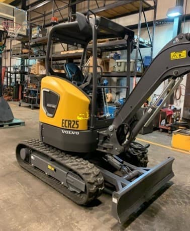 2022 Volvo ECR25D Other Aggregate Equipment