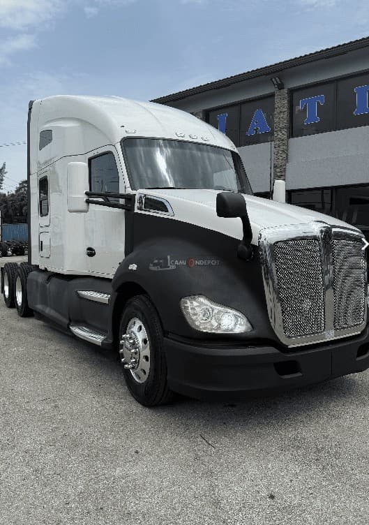 2020 Kenworth T680 Sleeper Trucks