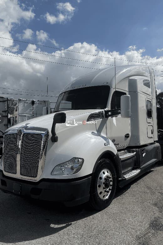 2021 Kenworth T680 Sleeper Trucks