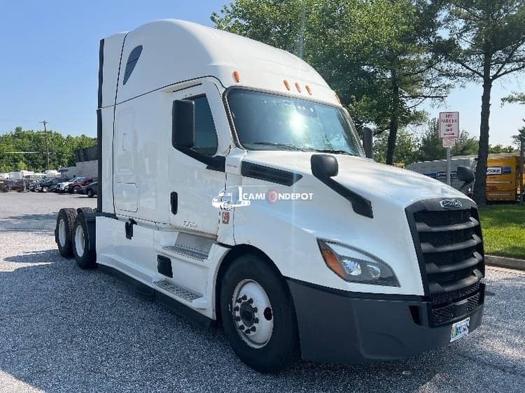 2022 Freightliner T12664ST Sleeper Tractor