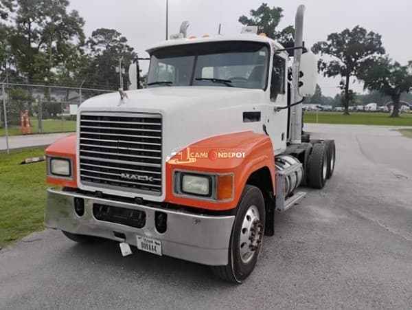 2012 Mack PINNACLE CHU613 Winch Oil Field Trucks