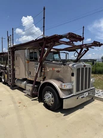 2020 Peterbilt 389 Car Hauler Trucks