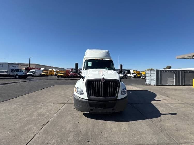 2022 International LT625 Sleeper Trucks