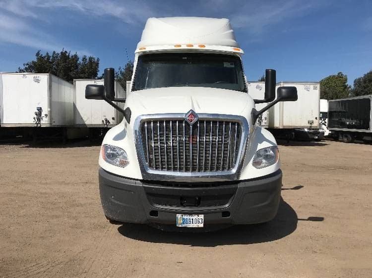 2020 International LT625 Sleeper Trucks