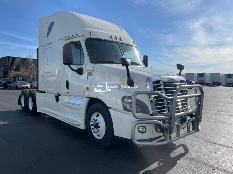 2018 Freightliner Cascadia 12564ST Sleeper Trucks