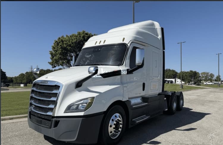 2020 Freightliner Cascadia 126 Sleeper Trucks