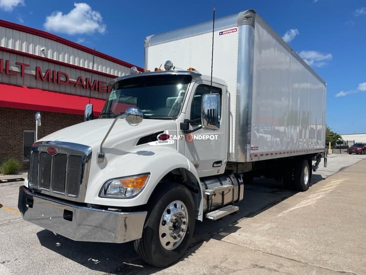 2026 Peterbilt 536 Box Trucks