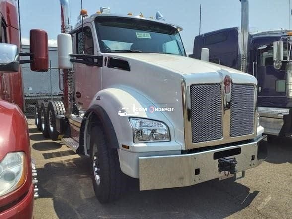 2026 Kenworth T880 Day Cab Trucks
