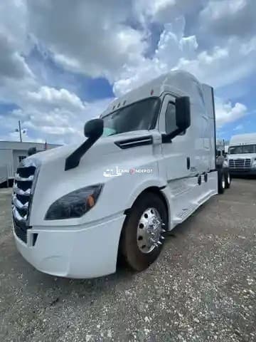 2019 Freightliner CASCADIA 126 Sleeper Trucks