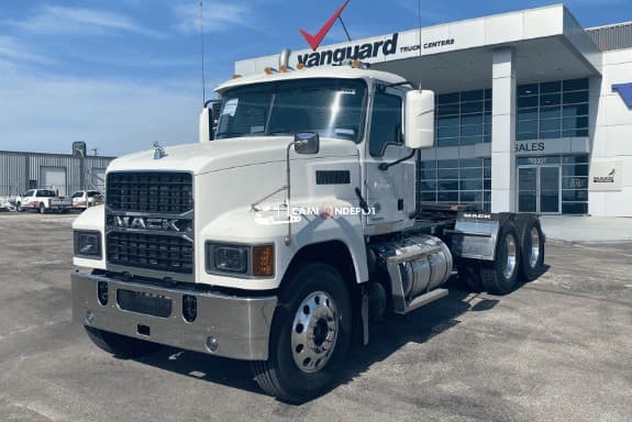 2026 Mack PINNACLE 64T Day Cab Trucks