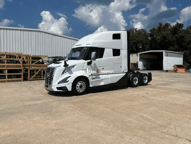 2025 Volvo VNL64T860 Sleeper Trucks