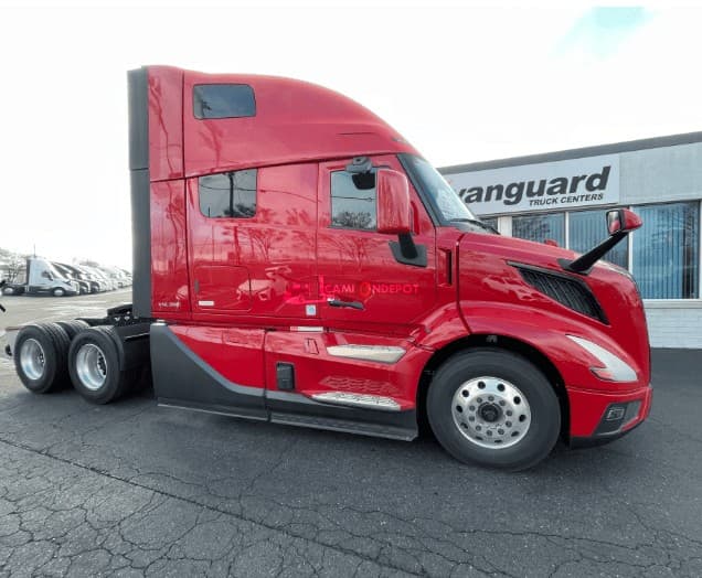 2025 Volvo VNL64T660 Sleeper Trucks