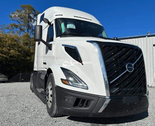 2025 Volvo VNL64T660 Sleeper Trucks