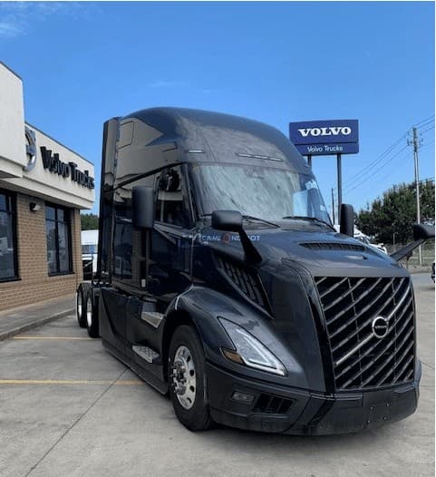 2026 Volvo VNL64T860 Sleeper Trucks