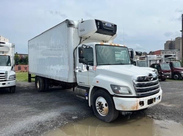 2017 Hino 338 Reefer Box Truck