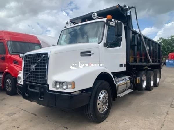 2005 Volvo VHD64B200 Dump Trucks
